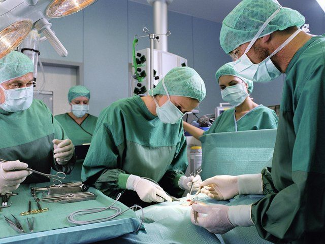طرق العلاج والمتابعة لHereditary nonpolyposis colorectal cancer